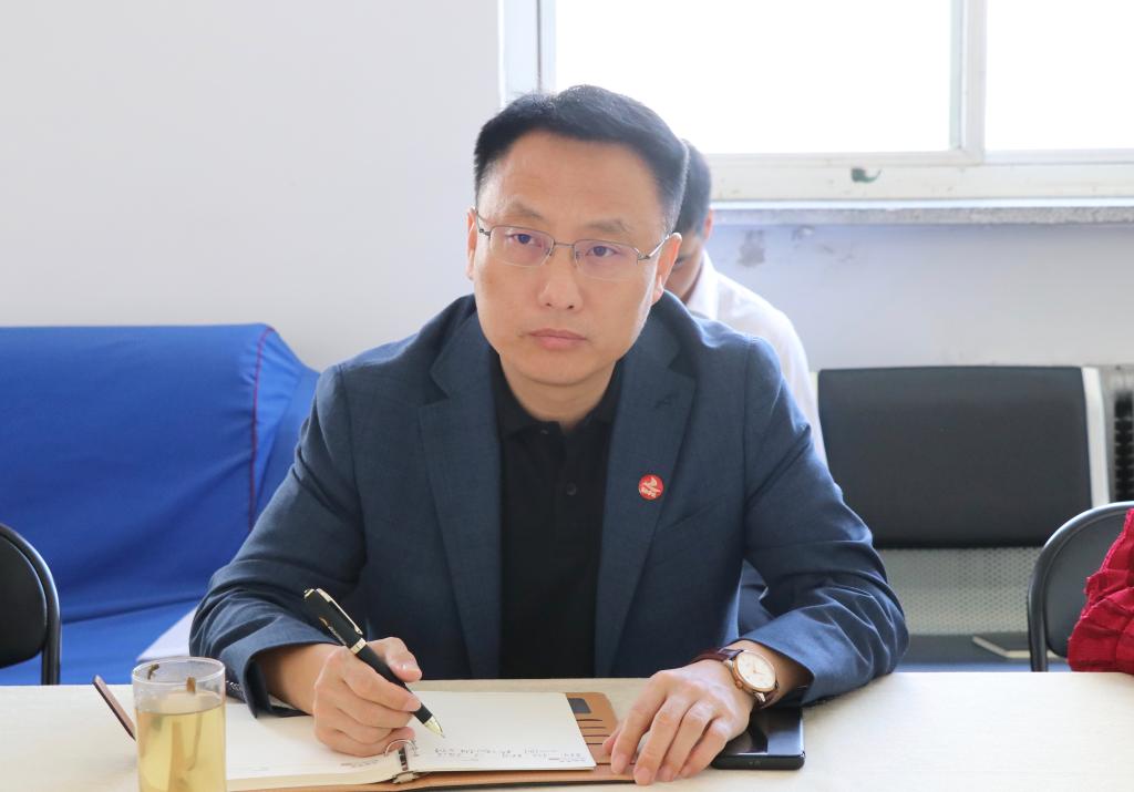 党委副书记、校长曹景川到各部门调研