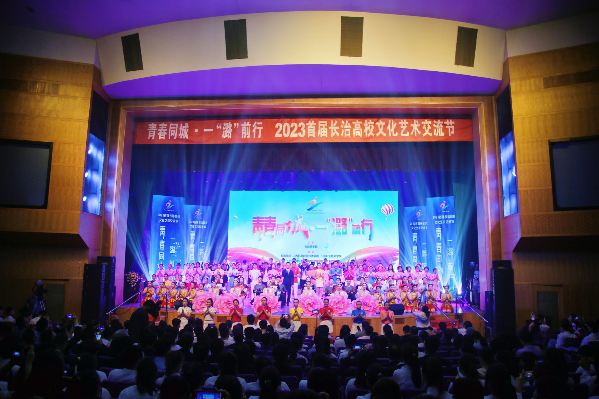 bee14f4a1f55160572d3fe6eea91963